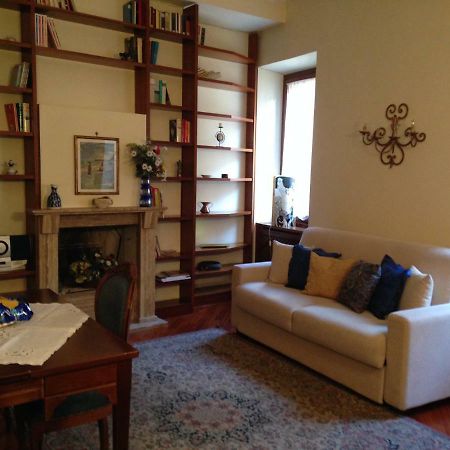 Ferienwohnung A Casa Di Zia Lola Rom Exterior foto