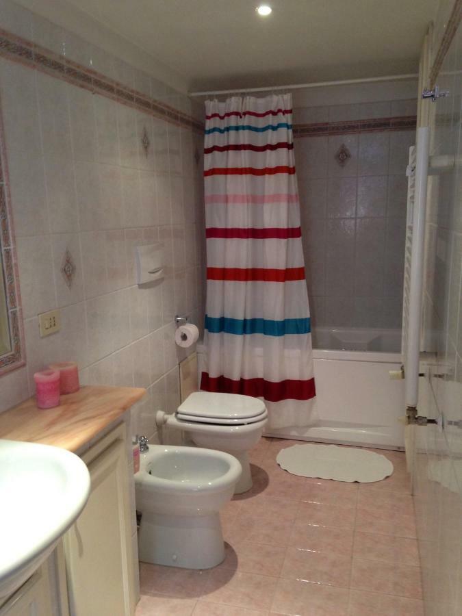 Ferienwohnung A Casa Di Zia Lola Rom Exterior foto