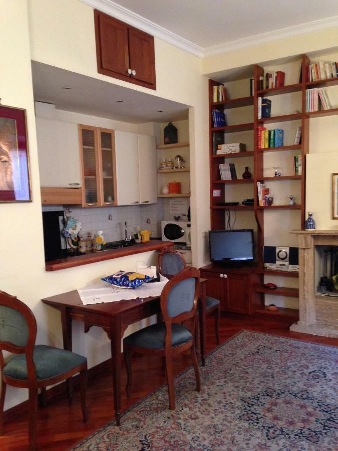 Ferienwohnung A Casa Di Zia Lola Rom Exterior foto